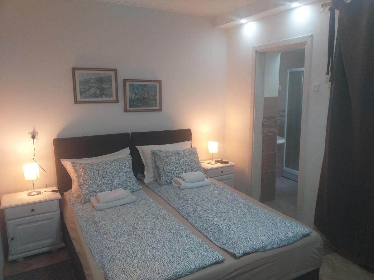 Zeravica Rooms B&B Sremski Karlovci Exterior foto